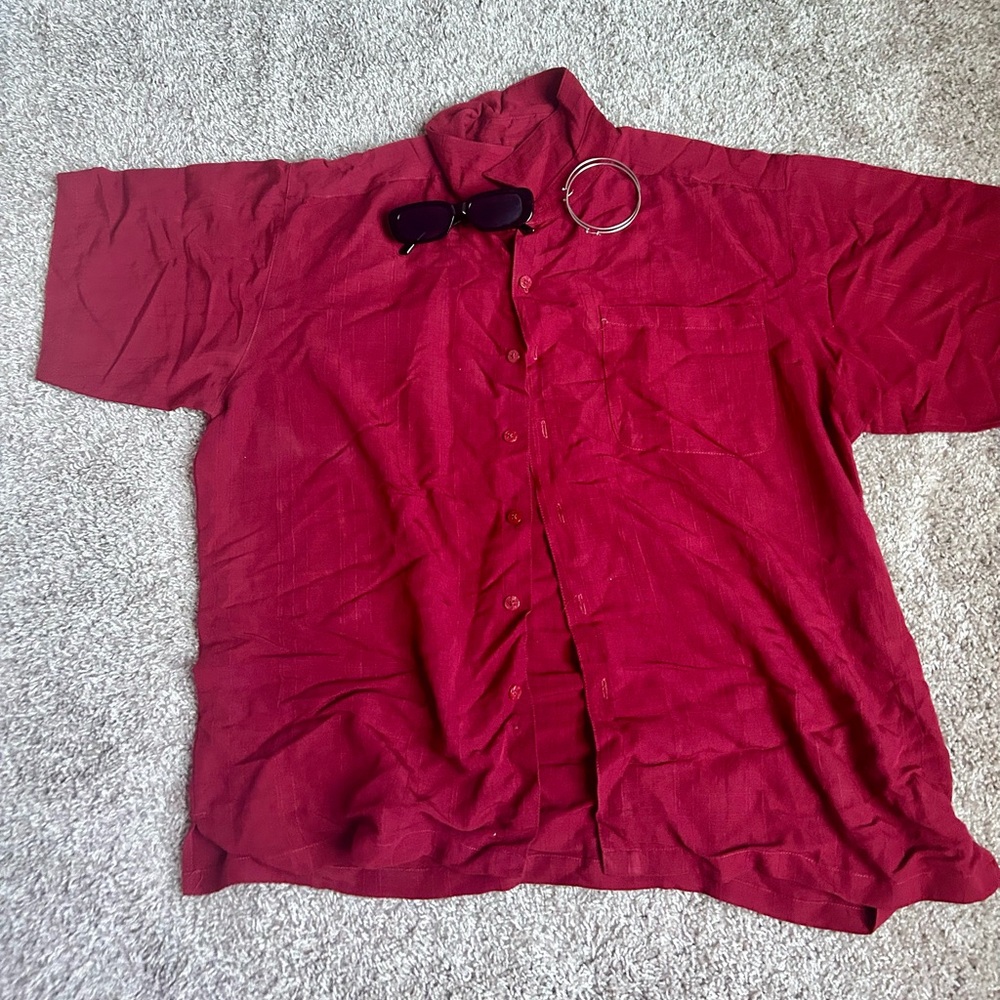 red vint button up